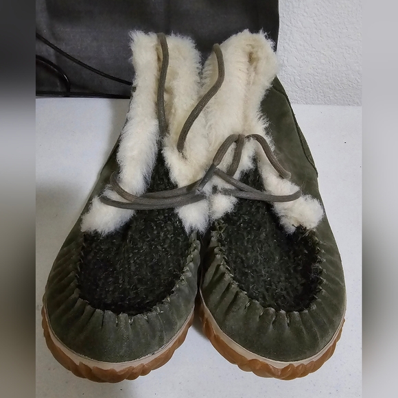 Sorel  size 6 green - Picture 3 of 7